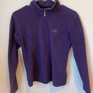 The North Face pull over size small PURPLE- perfect condition